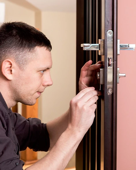 : Professional Locksmith For Commercial And Residential Locksmith Services in Burlingame, CA