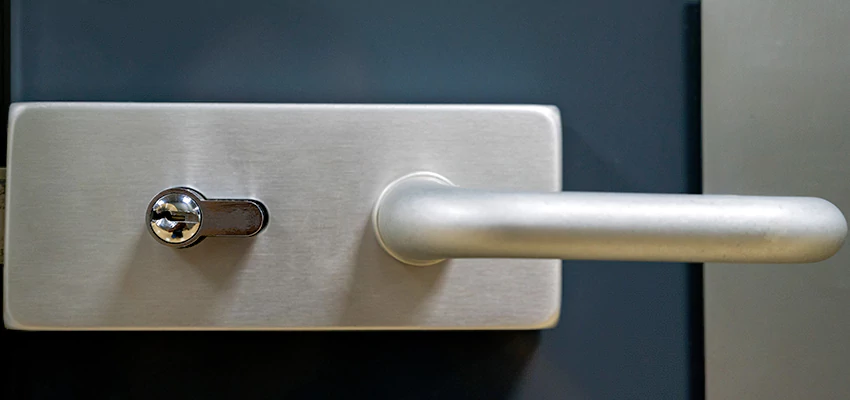Change Patio Door Locks in Burlingame, California